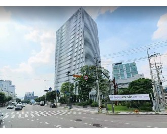 성남 일반산업단지내에 있는 사옥 공장(지식산업센터) 통 건물 급매매, 2022년준공